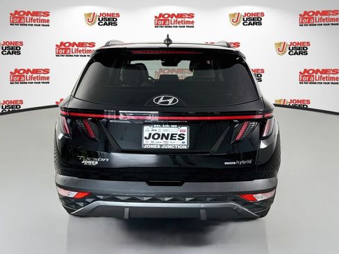 Certified 2024 Hyundai Tucson Limited AWD/4WD image 17