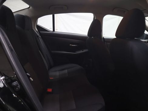 Used 2023 Nissan Sentra SV FWD image 12