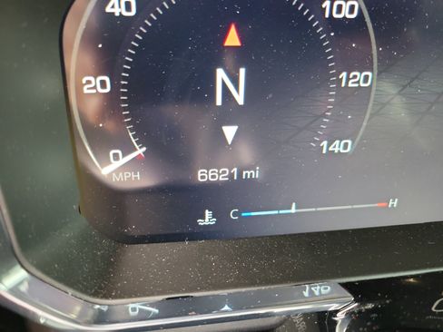 Used 2026 GMC Sierra 1500 SLE image 15