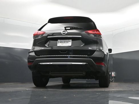 Used 2018 Nissan Rogue SL FWD image 41
