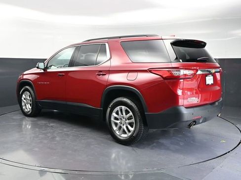 Used 2021 Chevrolet Traverse LT FWD image 7