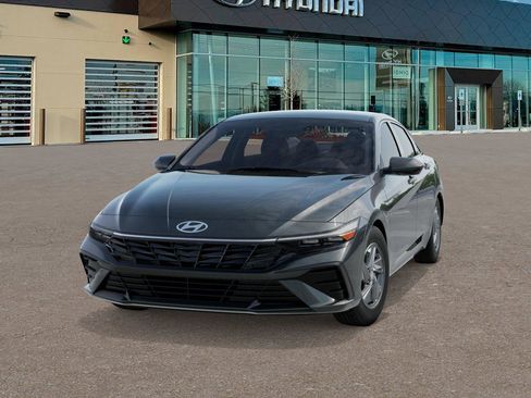 New 2026 Hyundai Elantra SE FWD image 6