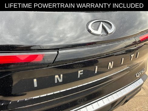 Certified 2025 INFINITI QX60 Luxe w/ Cargo Package AWD/4WD image 16