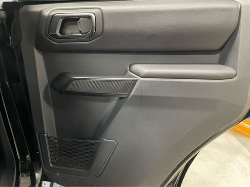 Used 2025 Ford Bronco Outer Banks w/ Sasquatch Package image 25