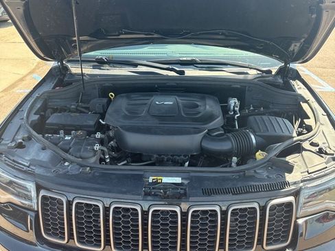 Used 2016 Jeep Grand Cherokee Limited 75th Anniversary AWD/4WD image 34