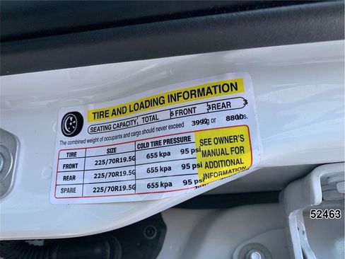 Used 2024 RAM 5500 Tradesman w/ Safety Group image 16