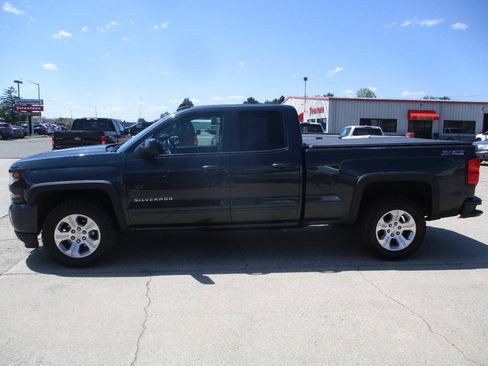Used 2017 Chevrolet Silverado 1500 LT w/ All Star Edition AWD/4WD image 3