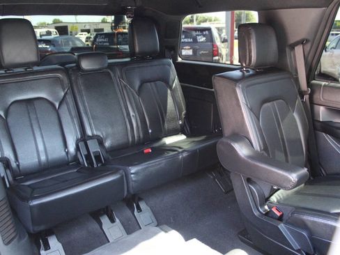 Used 2021 Ford Expedition Limited RWD image 13