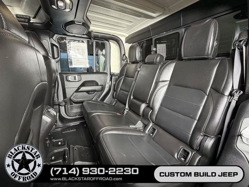 Used 2020 Jeep Gladiator Overland w/ Popular Equipment Package AWD/4WD image 20