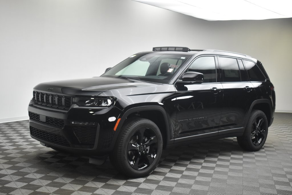 New 2027 Jeep Grand Cherokee Limited AWD/4WD image 15