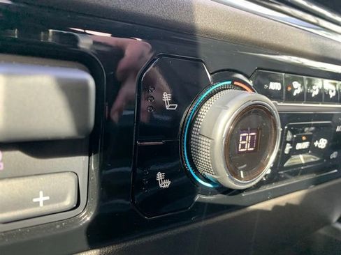 Used 2025 Chevrolet Silverado 2500 LT w/ Z71 Chrome Sport Edition image 17