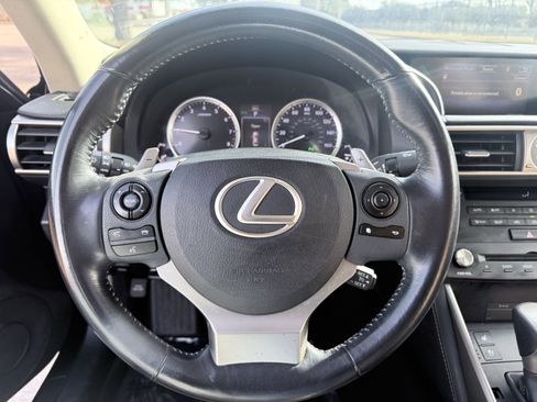 Used 2015 Lexus IS 250 image 22