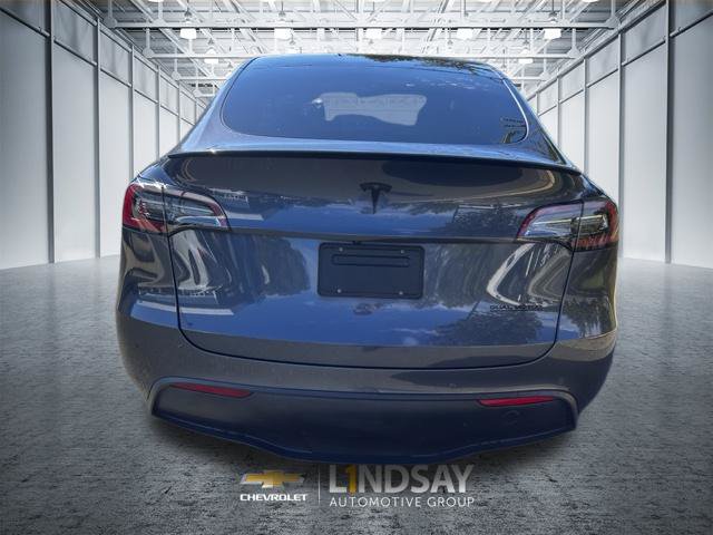 Used 2022 Tesla Model Y Long Range AWD/4WD image 5