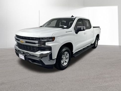 Used 2022 Chevrolet Silverado 1500 LT w/ Safety Package AWD/4WD image 2