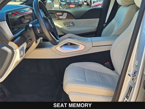 Used 2024 Mercedes-Benz GLE 350 4MATIC image 11