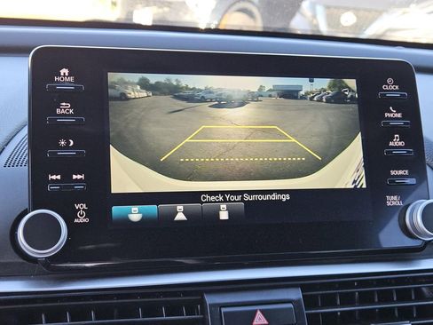 Used 2021 Honda Accord Sport image 18