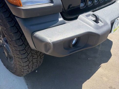 Used 2021 Jeep Wrangler Unlimited Sport AWD/4WD image 6