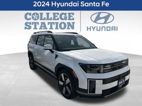Used 2024 Hyundai Santa Fe Limited FWD image 3