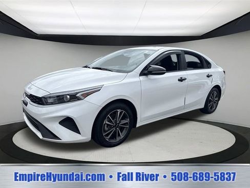 Used 2024 Kia Forte LXS FWD image 1