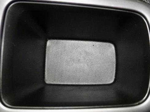 Used 2018 Chevrolet Cruze LT w/ Convenience Package FWD image 27