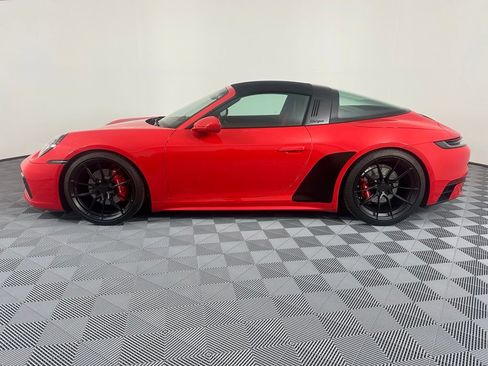 Used 2024 Porsche 911 Targa 4 AWD/4WD image 2