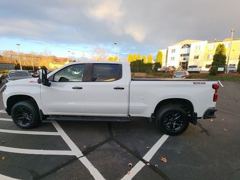 Used 2019 Chevrolet Silverado 1500 LT Trail Boss image 9