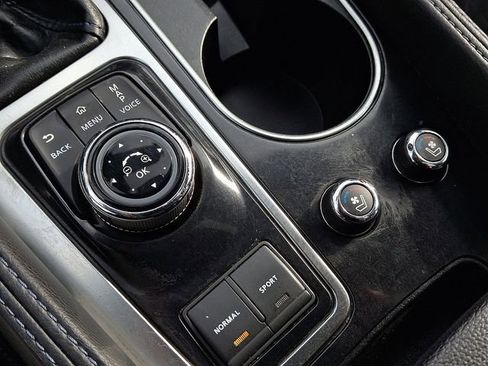 Used 2017 Nissan Maxima SR w/ Midnight Edition image 23