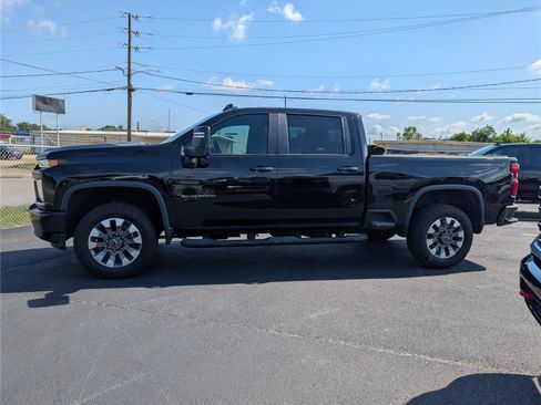 Used 2021 Chevrolet Silverado 2500 LTZ w/ Carhartt Edition AWD/4WD image 2