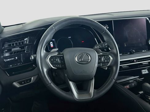 Used 2024 Lexus RX 350 FWD w/ Technology Package image 18