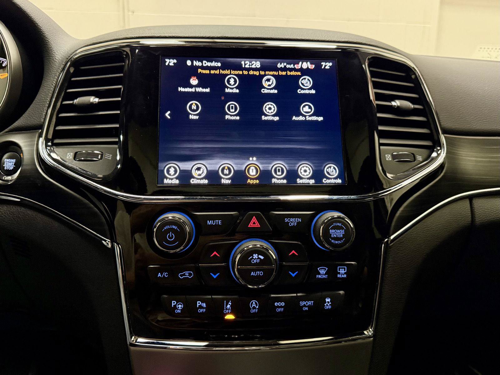 Used 2021 Jeep Grand Cherokee Limited AWD/4WD image 35