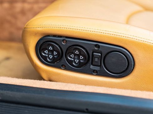 Used 1995 Porsche 911 Cabriolet image 61