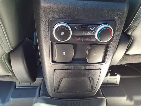 Used 2022 Ford Explorer Timberline image 9