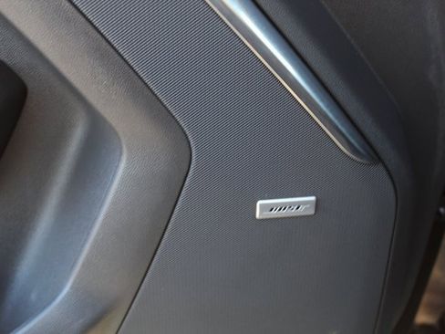 Used 2022 GMC Yukon XL Denali w/ Denali Premium Package image 47