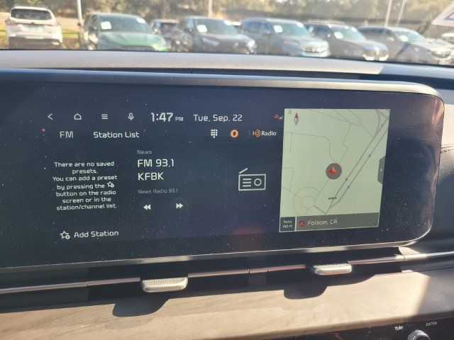 Used 2024 Kia Carnival SX FWD image 22