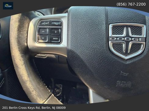Used 2018 Dodge Journey Crossroad w/ Nav & Sun Group FWD image 20