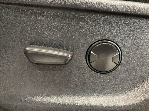 Used 2024 Ford F150 XLT w/ Mobile Office Package image 12