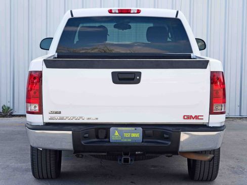 Used 2011 GMC Sierra 1500 SLE w/ Regional Value Package image 40