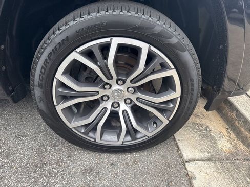 Used 2025 RAM 1500 Tungsten image 4