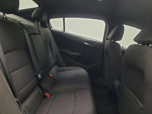 Used 2018 Chevrolet Cruze LT w/ Convenience Package image 19