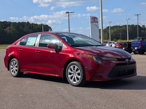 New 2026 Toyota Corolla LE image 7