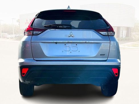 Used 2024 Mitsubishi Eclipse Cross LE image 5