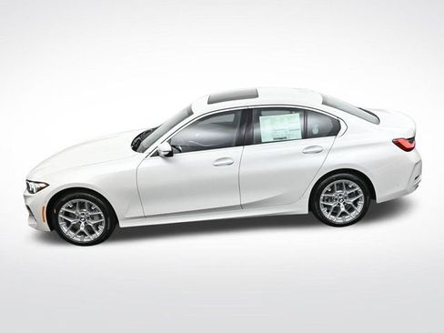 New 2026 BMW 330i xDrive Sedan w/ Premium Package image 24