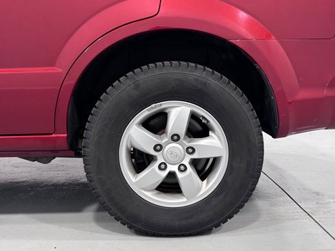 Used 2009 Kia Sorento LX RWD image 31