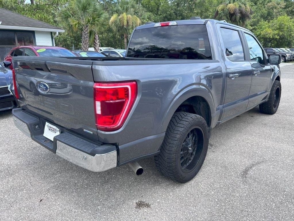 Used 2021 Ford F150 XLT RWD image 5