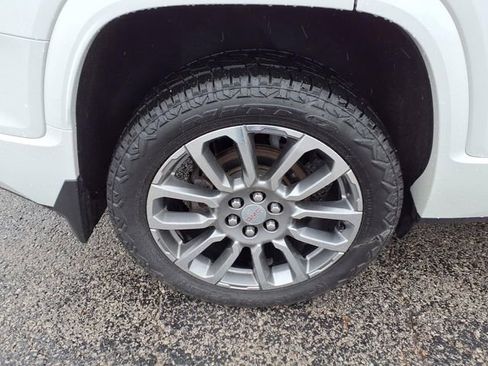 Used 2022 GMC Acadia Denali w/ Denali Technology Package AWD/4WD image 51