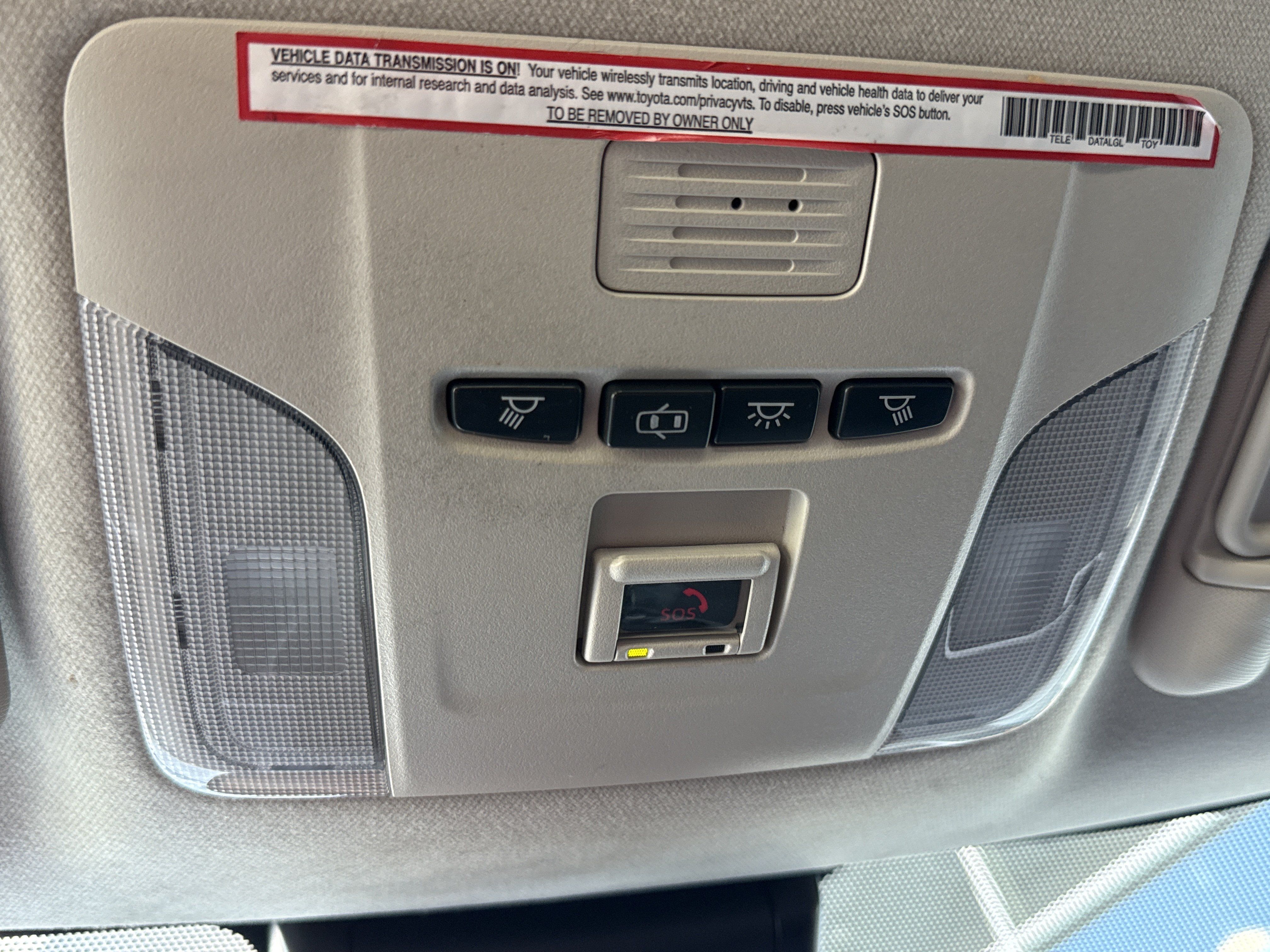 Used 2022 Toyota Corolla LE FWD image 38