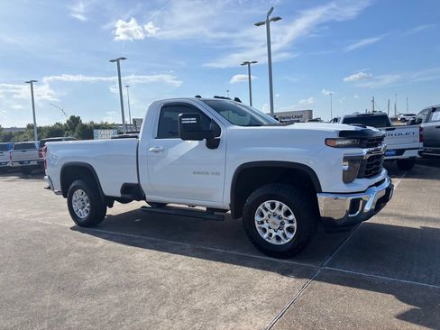 Used 2024 Chevrolet Silverado 3500 LT RWD image 3