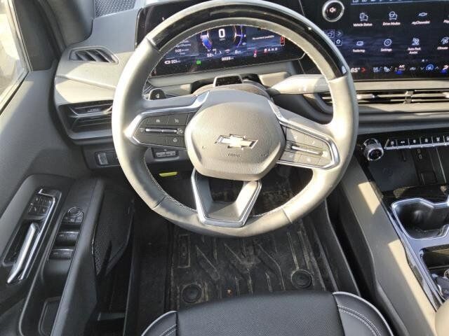 Used 2026 Chevrolet Silverado EV LT w/ Premium Package AWD/4WD image 7