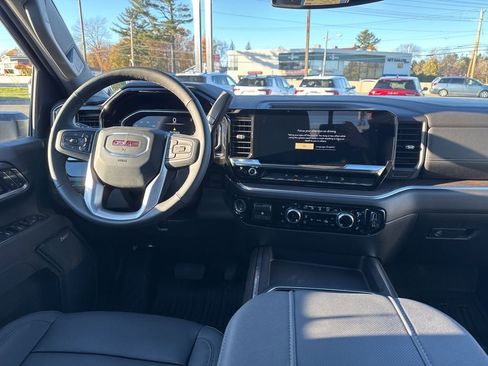 New 2026 GMC Sierra 2500 SLT w/ SLT Premium Package AWD/4WD image 12