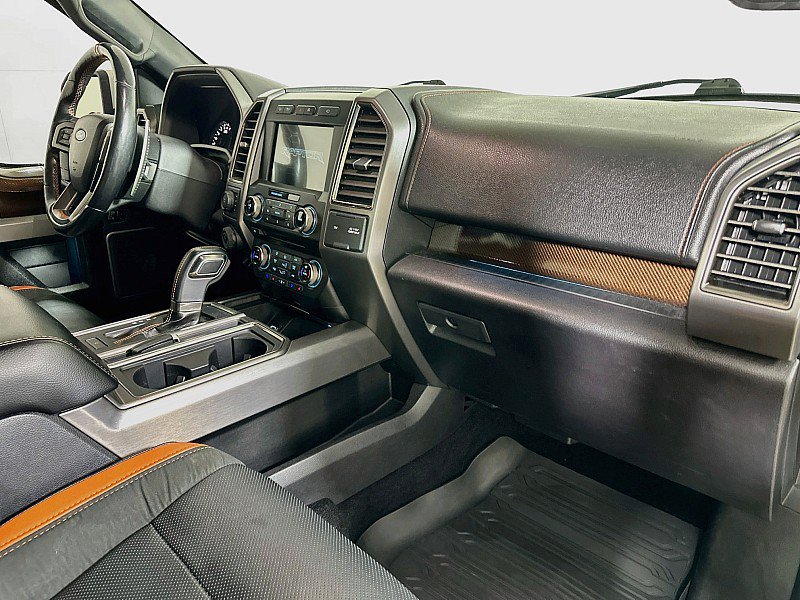 Used 2017 Ford F150 Raptor w/ Equipment Group 802A Luxury AWD/4WD image 32